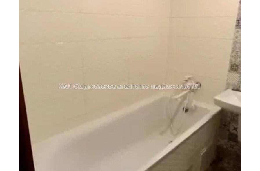Продам квартиру, Амосова ул. , 2  ком., 47.20 м², евроремонт 