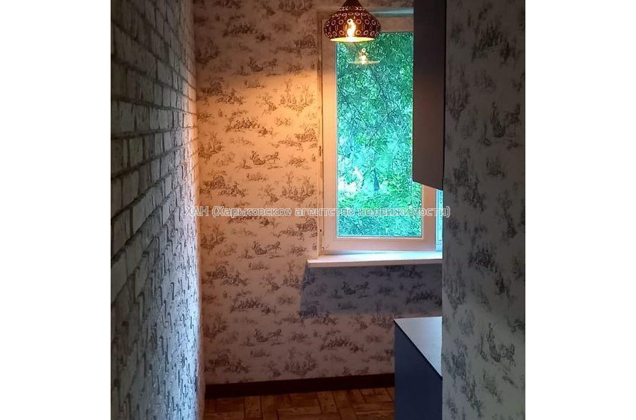 Продам квартиру, Амосова ул. , 2 кім., 47.20 м², евроремонт 