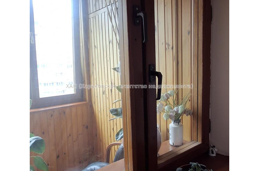 Продам квартиру, Кричевского ул. , 41 , 3  ком., 76 м², капитальный ремонт 