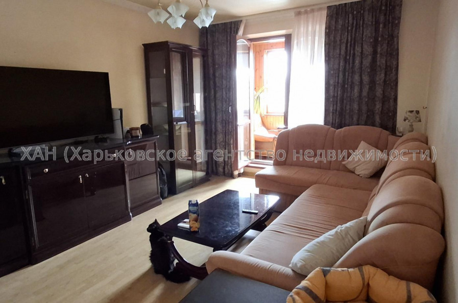 Продам квартиру, Кричевского ул. , 41 , 3  ком., 76 м², капитальный ремонт 