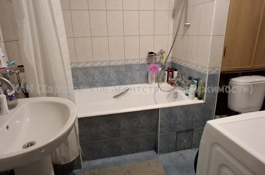 Продам квартиру, Кричевского ул. , 41 , 3  ком., 76 м², капитальный ремонт 