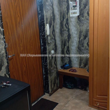 Продам квартиру, Гарибальди ул. , 1  ком., 46.70 м², косметический ремонт 