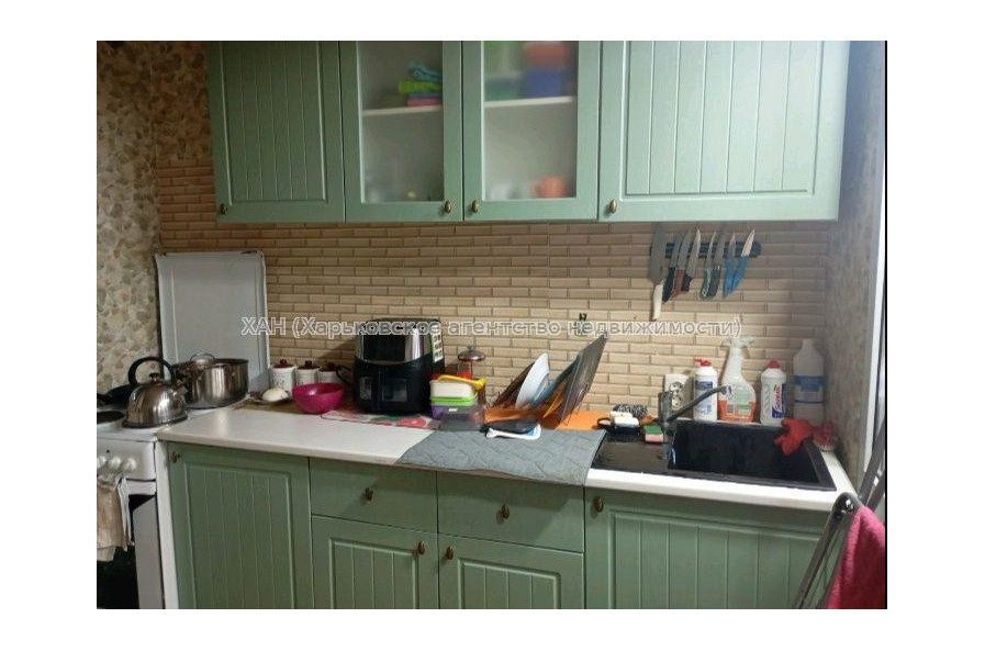 Продам квартиру, Гарибальди ул. , 1  ком., 46.70 м², косметический ремонт 