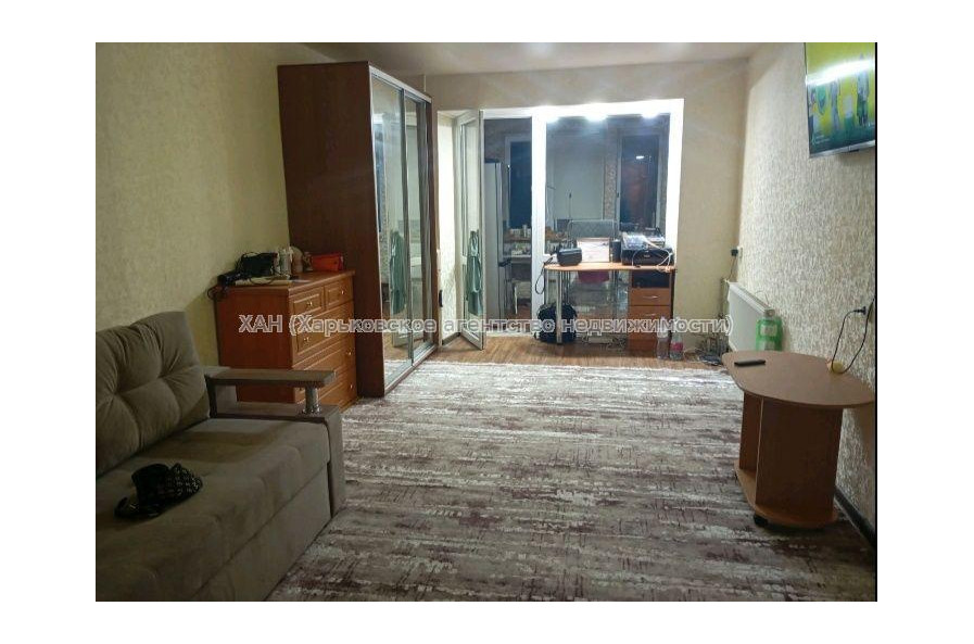 Продам квартиру, Гарибальди ул. , 1  ком., 46.70 м², косметический ремонт 