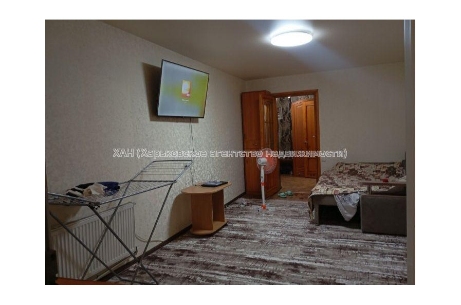 Продам квартиру, Гарибальди ул. , 1  ком., 46.70 м², косметический ремонт 