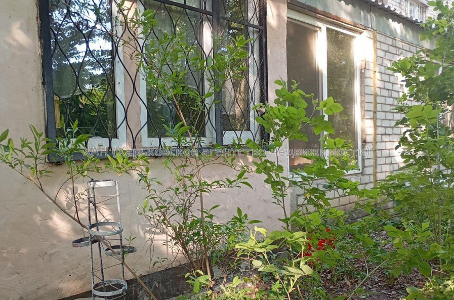 Продам квартиру, Гарибальди ул. , 1  ком., 46.70 м², косметический ремонт 