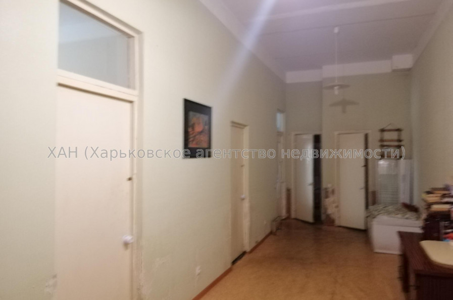 Продам квартиру, Баварская ул. , д. 7 , 3 кім., 97 м², советский ремонт 