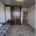 Продам квартиру, Амосова ул. , 2 кім., 47 м², капитальный ремонт 