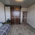 Продам квартиру, Амосова ул. , 2 кім., 47 м², капитальный ремонт 
