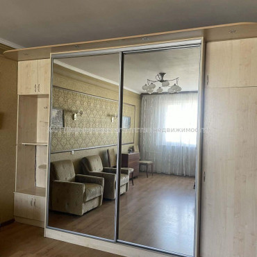 Продам квартиру, Соборности Украины ул. , 3 кім., 72 м², евроремонт 