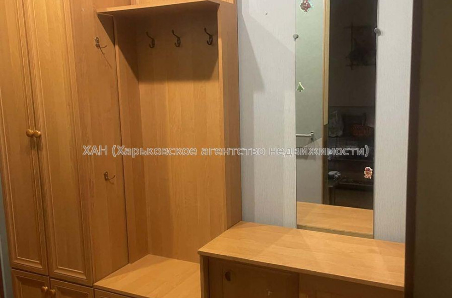 Продам квартиру, Соборности Украины ул. , 3 кім., 72 м², евроремонт 