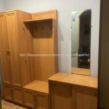 Продам квартиру, Соборности Украины ул. , 3 кім., 72 м², евроремонт 