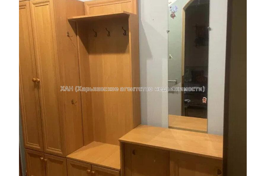 Продам квартиру, Соборности Украины ул. , 3 кім., 72 м², евроремонт 
