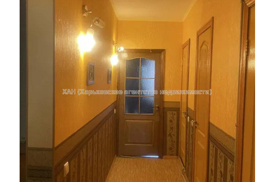 Продам квартиру, Соборности Украины ул. , 3 кім., 72 м², евроремонт 
