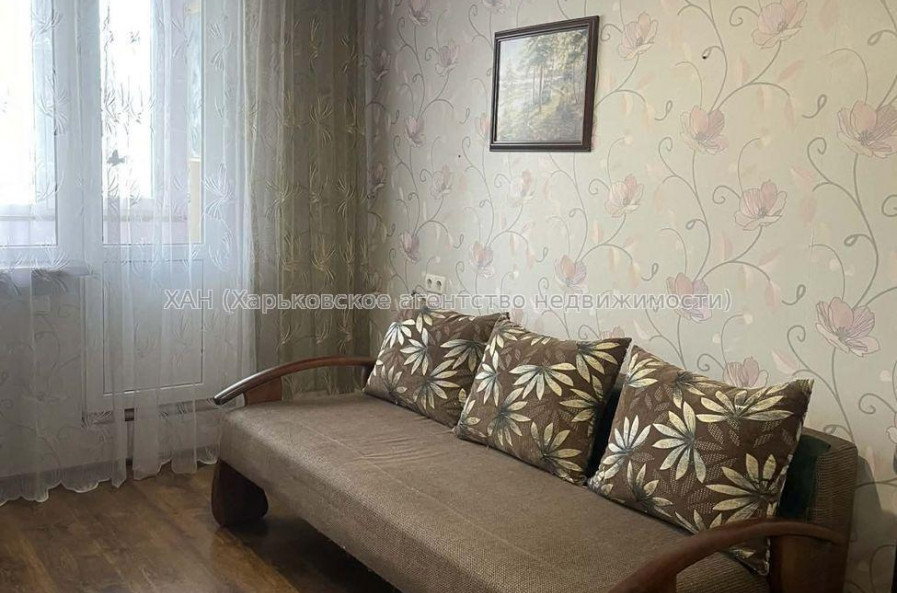 Продам квартиру, Соборности Украины ул. , 3 кім., 72 м², евроремонт 