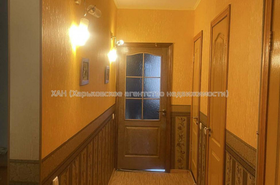Продам квартиру, Соборности Украины ул. , 3 кім., 72 м², евроремонт 