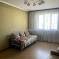 Продам квартиру, Соборности Украины ул. , 3 кім., 72 м², евроремонт 