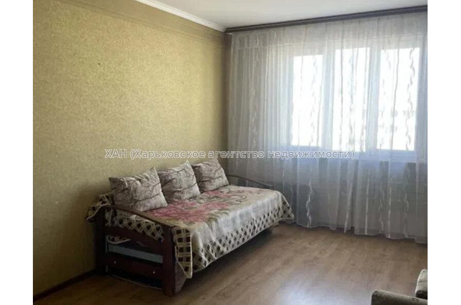 Продам квартиру, Соборности Украины ул. , 3 кім., 72 м², евроремонт 