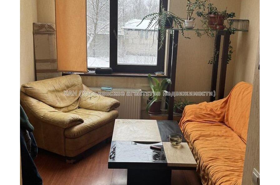 Продам квартиру, Балакирева пер. , 3 кім., 84 м², капитальный ремонт 