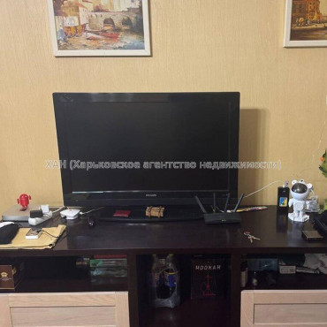 Продам квартиру, Балакирева пер. , 3 кім., 84 м², капитальный ремонт 