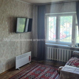 Продам квартиру, Академика Павлова ул. , 2 кім., 43.10 м², косметический ремонт