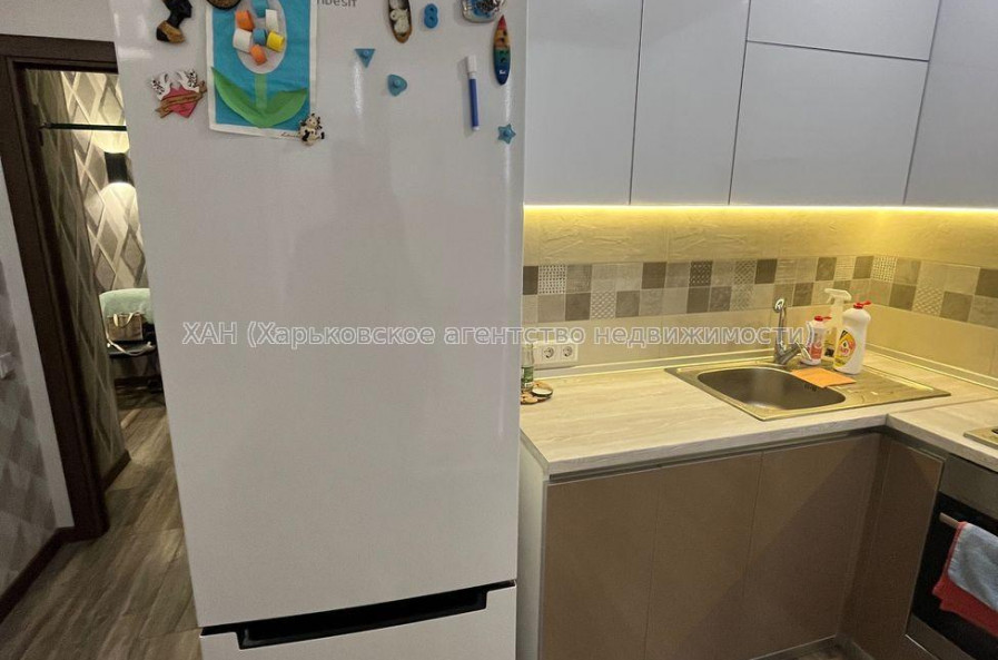 Продам квартиру, Любови Малой  просп. , 2  ком., 57.80 м², евроремонт 