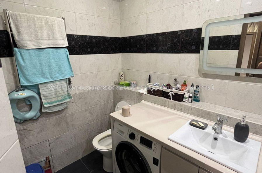 Продам квартиру, Любови Малой  просп. , 2  ком., 57.80 м², евроремонт 