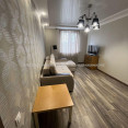 Продам квартиру, Любови Малой  просп. , 2  ком., 57.80 м², евроремонт 