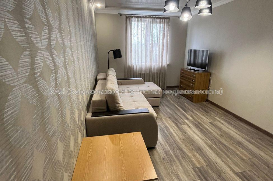 Продам квартиру, Любови Малой  просп. , 2  ком., 57.80 м², евроремонт 