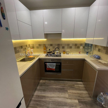 Продам квартиру, Любови Малой  просп. , 2  ком., 57.80 м², евроремонт 
