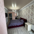 Продам квартиру, Сергея Барсукова ул. , 3 кім., 81 м², капитальный ремонт 