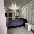 Продам квартиру, Сергея Барсукова ул. , 3 кім., 81 м², капитальный ремонт 