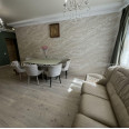 Продам квартиру, Сергея Барсукова ул. , 3 кім., 81 м², капитальный ремонт 
