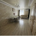 Продам квартиру, Сергея Барсукова ул. , 3  ком., 81 м², капитальный ремонт 