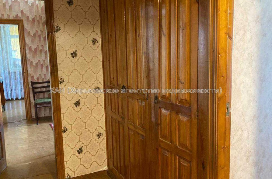 Продам квартиру, Архитекторов ул. , 3 кім., 71.70 м², косметический ремонт 