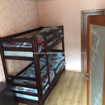 Продам квартиру, Сумгаитская ул. , 2  ком., 42 м², капитальный ремонт 