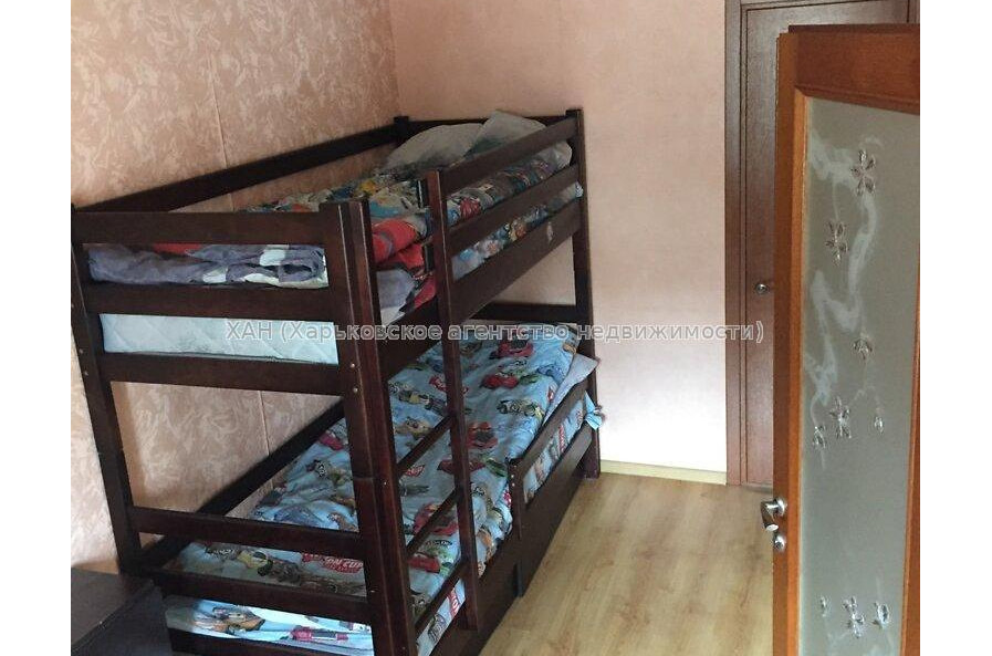 Продам квартиру, Сумгаитская ул. , 2  ком., 42 м², капитальный ремонт 