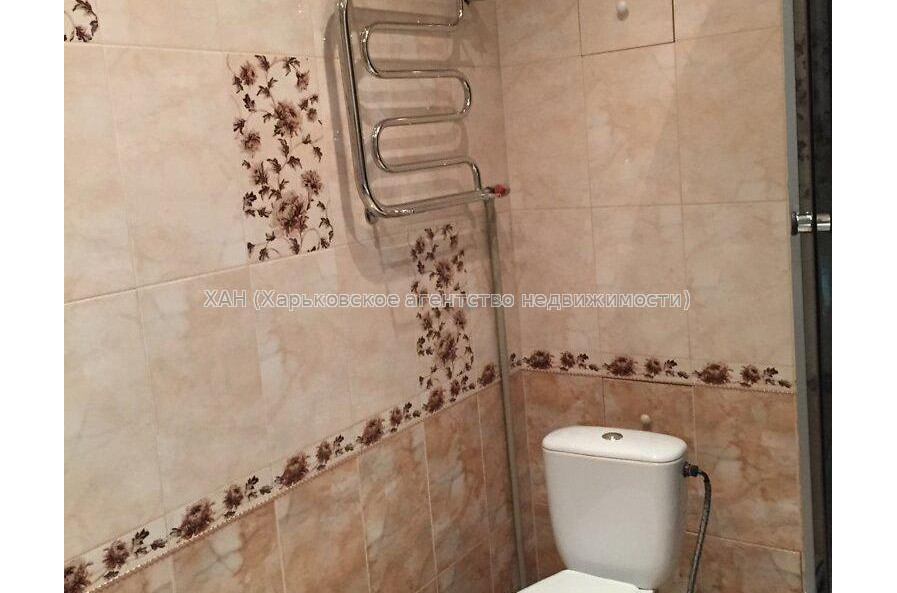 Продам квартиру, Сумгаитская ул. , 2  ком., 42 м², капитальный ремонт 