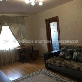Продам квартиру, Сумгаитская ул. , 2 кім., 42 м², капитальный ремонт