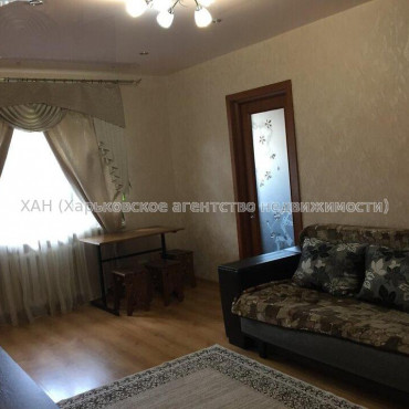 Продам квартиру, Сумгаитская ул. , 2  ком., 42 м², капитальный ремонт 