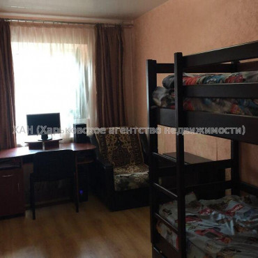 Продам квартиру, Сумгаитская ул. , 2  ком., 42 м², капитальный ремонт 