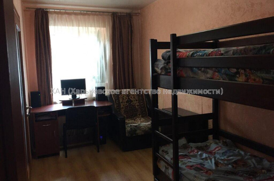 Продам квартиру, Сумгаитская ул. , 2  ком., 42 м², капитальный ремонт 