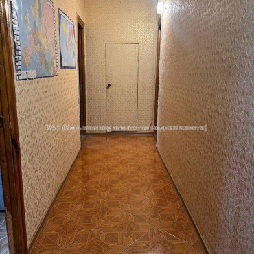 Продам квартиру, Самолетная ул. , 3  ком., 70 м², косметический ремонт 