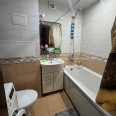 Продам квартиру, Самолетная ул. , 3  ком., 70 м², косметический ремонт 