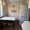 Продам квартиру, Самолетная ул. , 3  ком., 70 м², косметический ремонт 