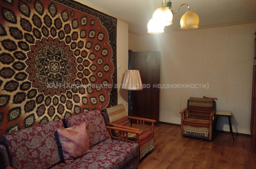 Сдам квартиру, Зубарева Александра ул. , 1  ком., 33 м², косметический ремонт 