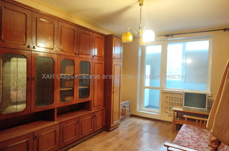 Сдам квартиру, Зубарева Александра ул. , 1  ком., 33 м², косметический ремонт 