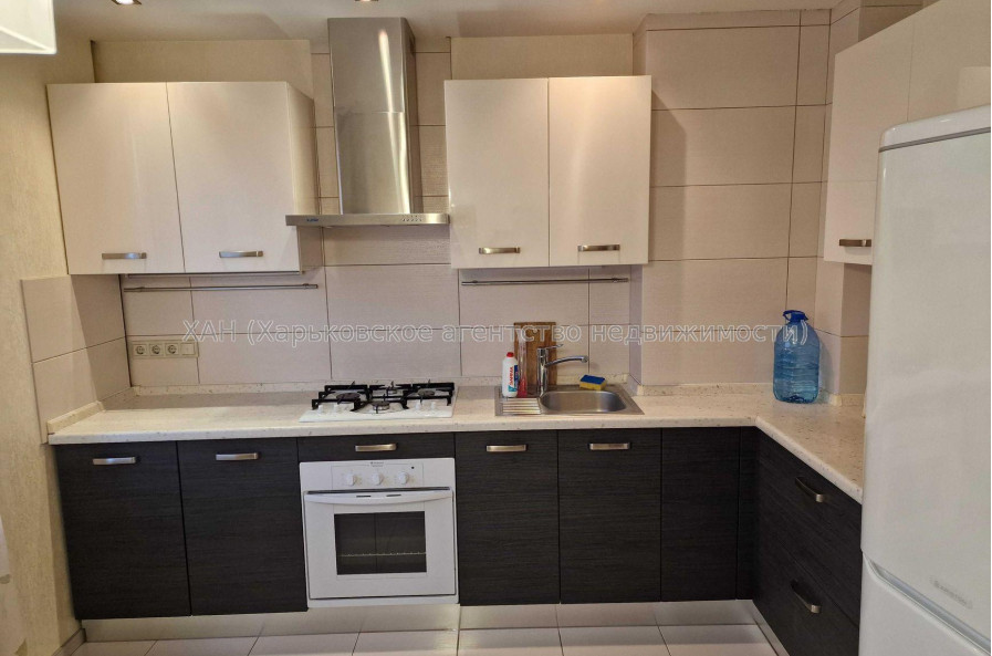 Продам квартиру, Лопанская ул. , 2  ком., 65 м², евроремонт 