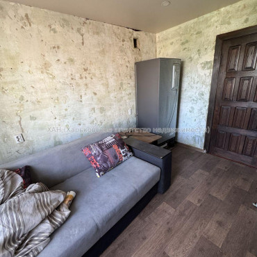 Продам квартиру, Золочевская ул. , 2  ком., 56 м², советский ремонт 