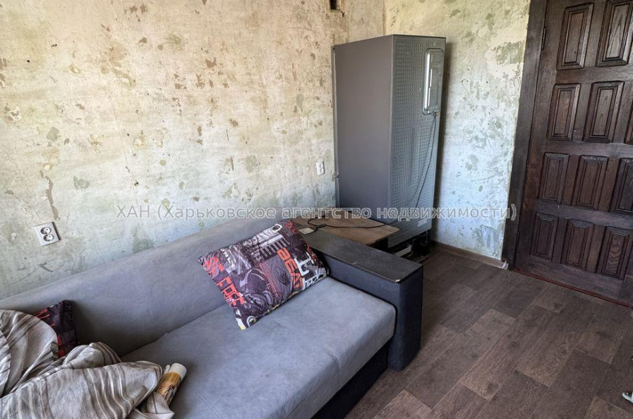 Продам квартиру, Золочевская ул. , 2  ком., 56 м², советский ремонт 